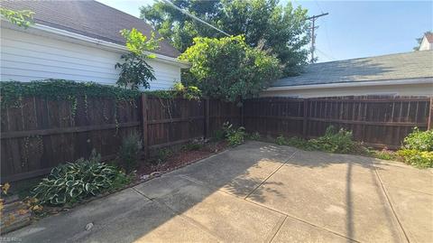 150 E 220th St, Euclid, OH 44123 photo 18