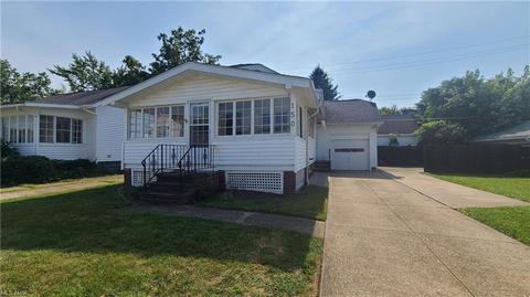 150 E 220th St, Euclid, OH 44123 photo 2