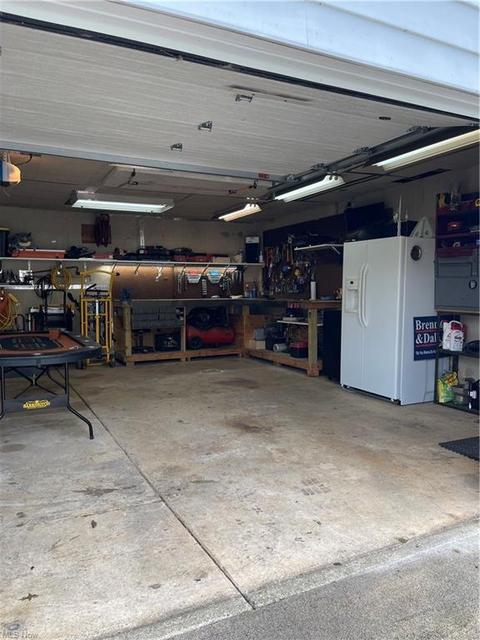 653 Weller Rd, Elyria, OH 44035 photo 8