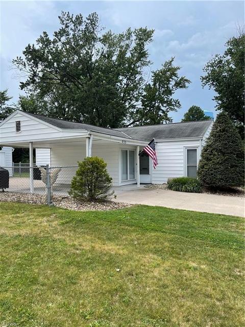 653 Weller Rd, Elyria, OH 44035 photo 2