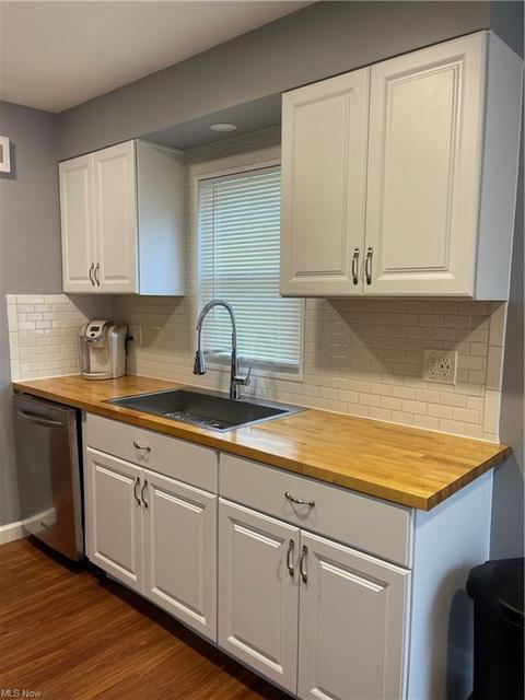 653 Weller Rd, Elyria, OH 44035 photo 12