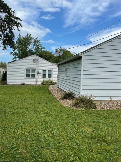 653 Weller Rd, Elyria, OH 44035 photo 7