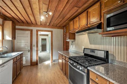 5200 State Rd, Ashtabula, OH 44004 photo 4