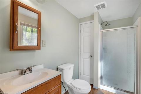 5200 State Rd, Ashtabula, OH 44004 photo 7