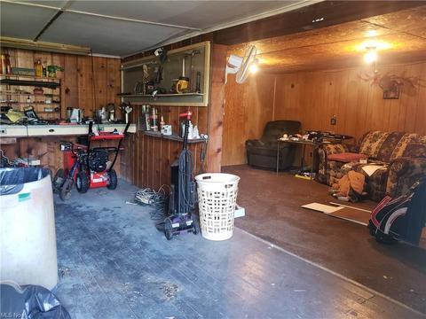 635 W 36th St, Ashtabula, OH 44004 photo 24