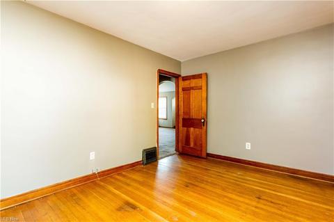 312 Denison Ave, Elyria, OH 44035 photo 17