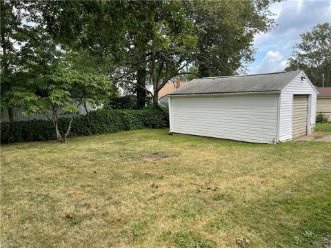 637 E Wilbeth Rd, Akron, OH 44306 photo 18
