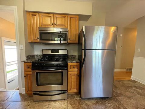 1814 Rush Rd, Wickliffe, OH 44092 photo 6