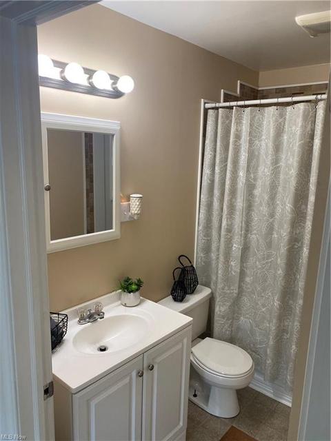 3950 Gregus Ave, Lorain, OH 44055 photo 15