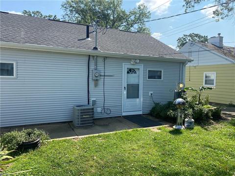 3950 Gregus Ave, Lorain, OH 44055 photo 3