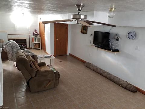 1695 E 34th St, Lorain, OH 44055 photo 16