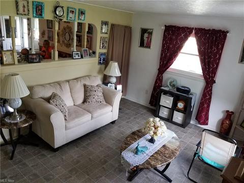 1695 E 34th St, Lorain, OH 44055 photo 7
