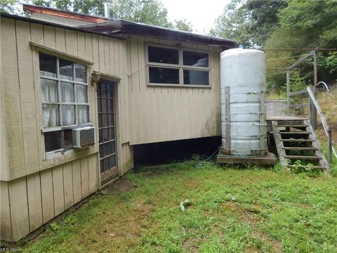 556 Goose Run Rd, Pullman, WV 26421 photo 6