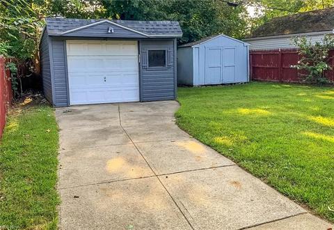 935 E 224th St, Euclid, OH 44123 photo 19