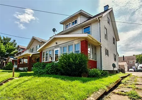 2914 5th St NW, Canton, OH 44708 photo 2