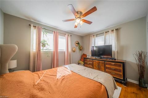 6022 Robert Dr, Brook Park, OH 44142 photo 18