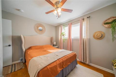 6022 Robert Dr, Brook Park, OH 44142 photo 17