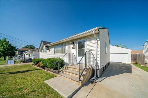 6022 Robert Dr, Brook Park, OH 44142 photo 34