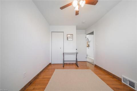 6022 Robert Dr, Brook Park, OH 44142 photo 23