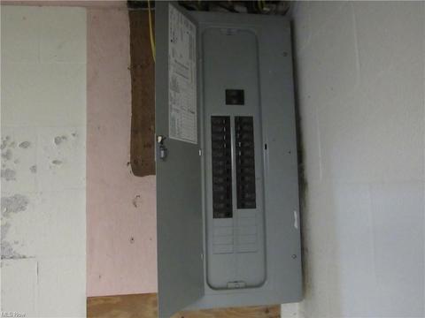 2701 Douglas Rd, Ashtabula, OH 44004 photo 22