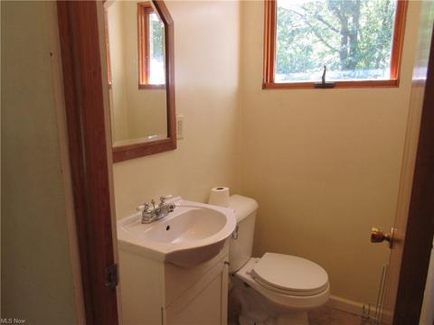 2701 Douglas Rd, Ashtabula, OH 44004 photo 17