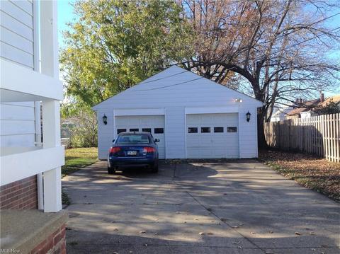 856 E 216 St, Euclid, OH 44119 photo 14