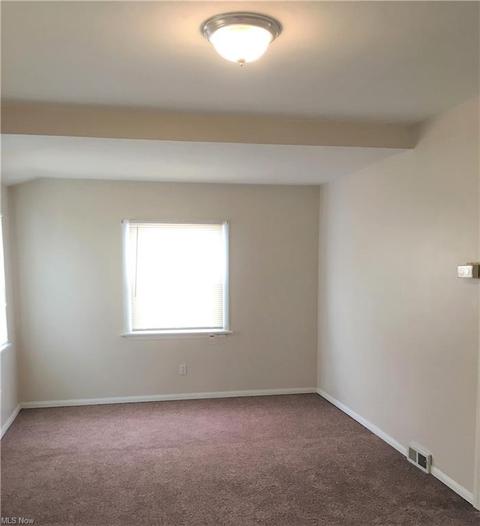 856 E 216 St, Euclid, OH 44119 photo 9