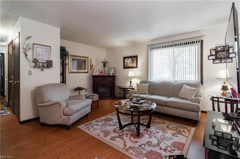 4524 Ashland, Lorain, OH 44053 photo 6