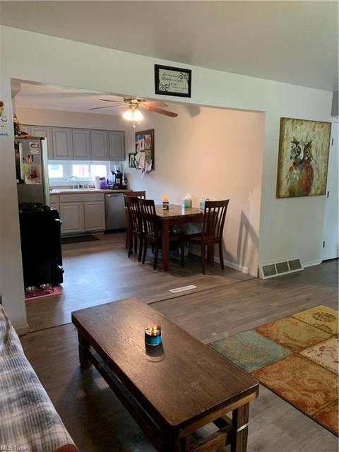 785 Georgetown Ave, Elyria, OH 44035 photo 5