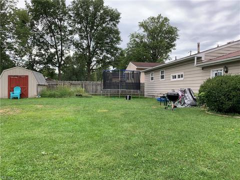 785 Georgetown Ave, Elyria, OH 44035 photo 16