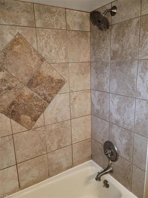 3205 Snow Rd, Parma, OH 44134 photo 12