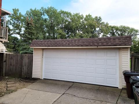 3205 Snow Rd, Parma, OH 44134 photo 6