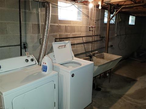 3205 Snow Rd, Parma, OH 44134 photo 16