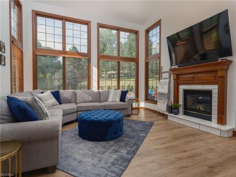810 Forrest Ridge Dr, Dover, OH 44622 photo 13