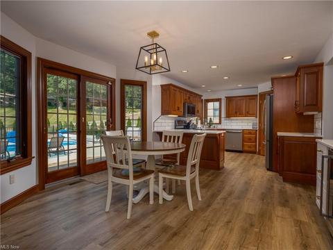 810 Forrest Ridge Dr, Dover, OH 44622 photo 18