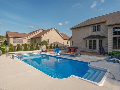 810 Forrest Ridge Dr, Dover, OH 44622 photo 7