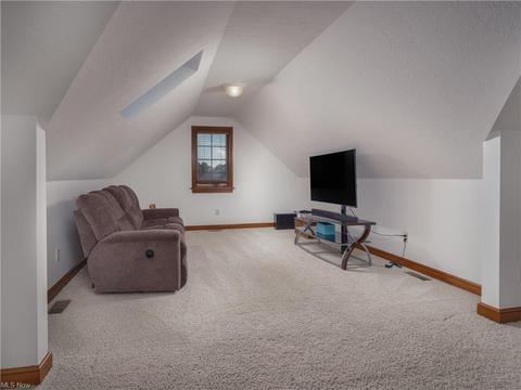810 Forrest Ridge Dr, Dover, OH 44622 photo 32