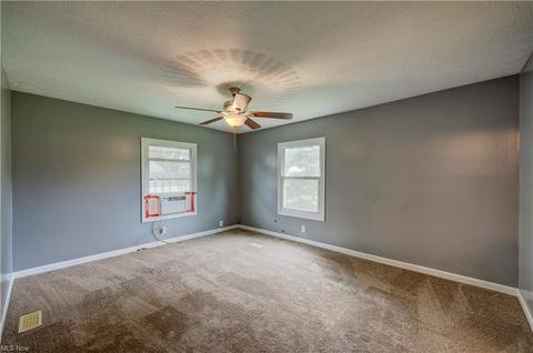 431 Morgan Ct, Lagrange, OH 44050 photo 9