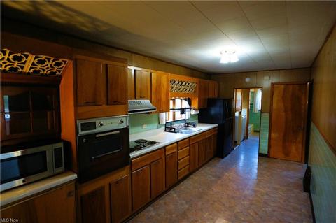 171 5th St, Dillonvale, OH 43917 photo 12