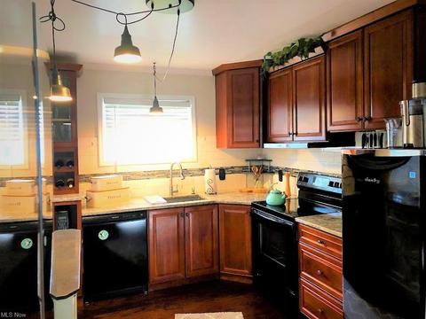 4156 Pardee Rd, Stow, OH 44224 photo 8