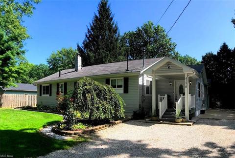 4156 Pardee Rd, Stow, OH 44224 photo 2