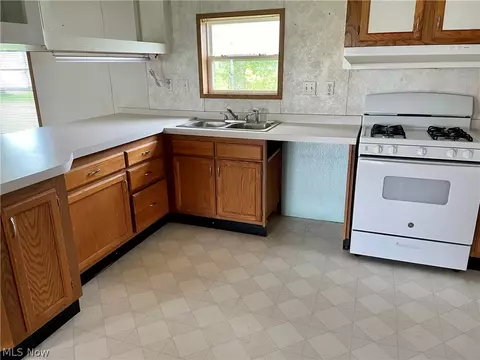 55 Spring Ave, Vincent, OH 45784 photo 5
