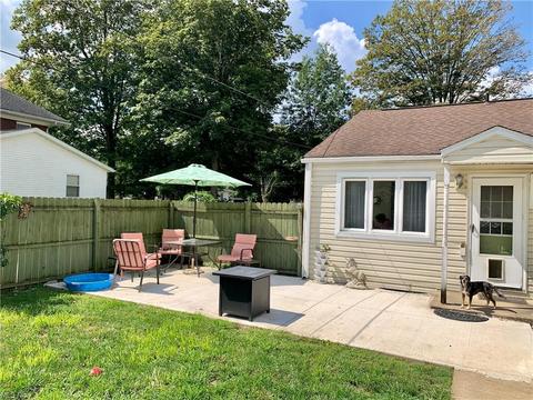 424 S Main St, Killbuck, OH 44637 photo 2