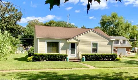 424 S Main St, Killbuck, OH 44637 photo 1