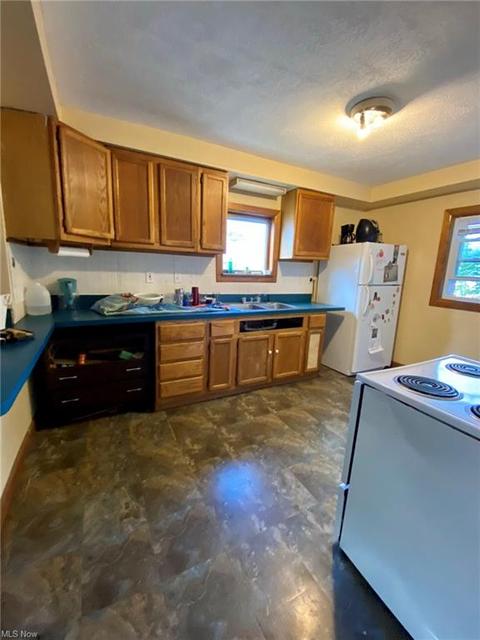 144 Abbe Rd S, Elyria, OH 44035 photo 8