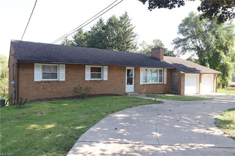 3925 Lincoln St, Canton, OH 44707 photo 1