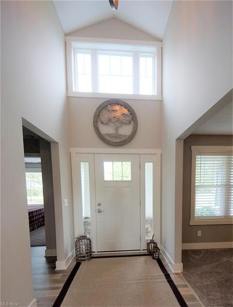 9311 Oberlin Rd, Elyria, OH 44035 photo 3