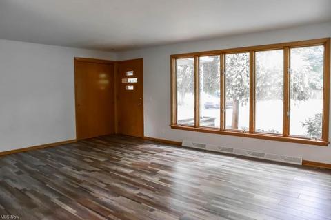 1420 55th St NE, Canton, OH 44721 photo 12