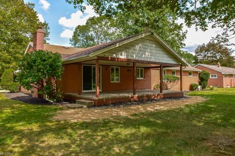 1420 55th St NE, Canton, OH 44721 photo 2
