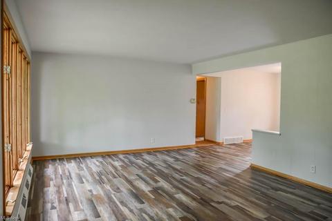 1420 55th St NE, Canton, OH 44721 photo 11